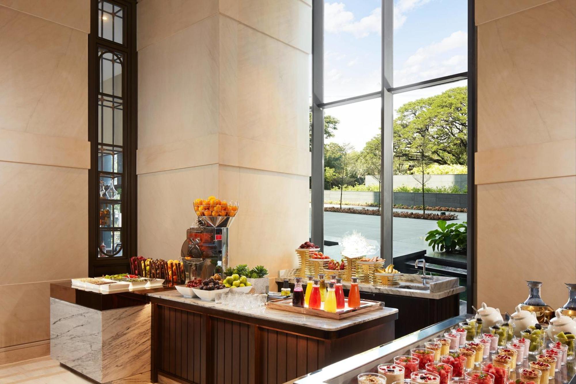 The Ritz-Carlton, Pune Ngoại thất bức ảnh