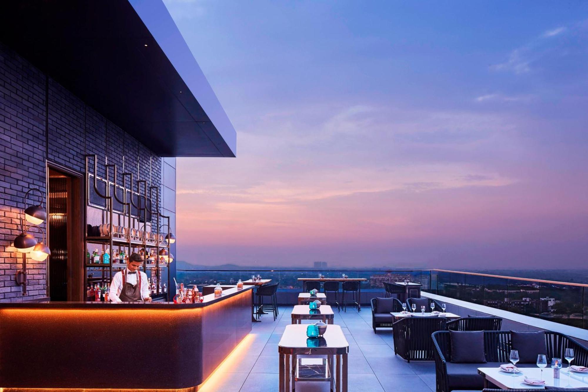 The Ritz-Carlton, Pune Ngoại thất bức ảnh
