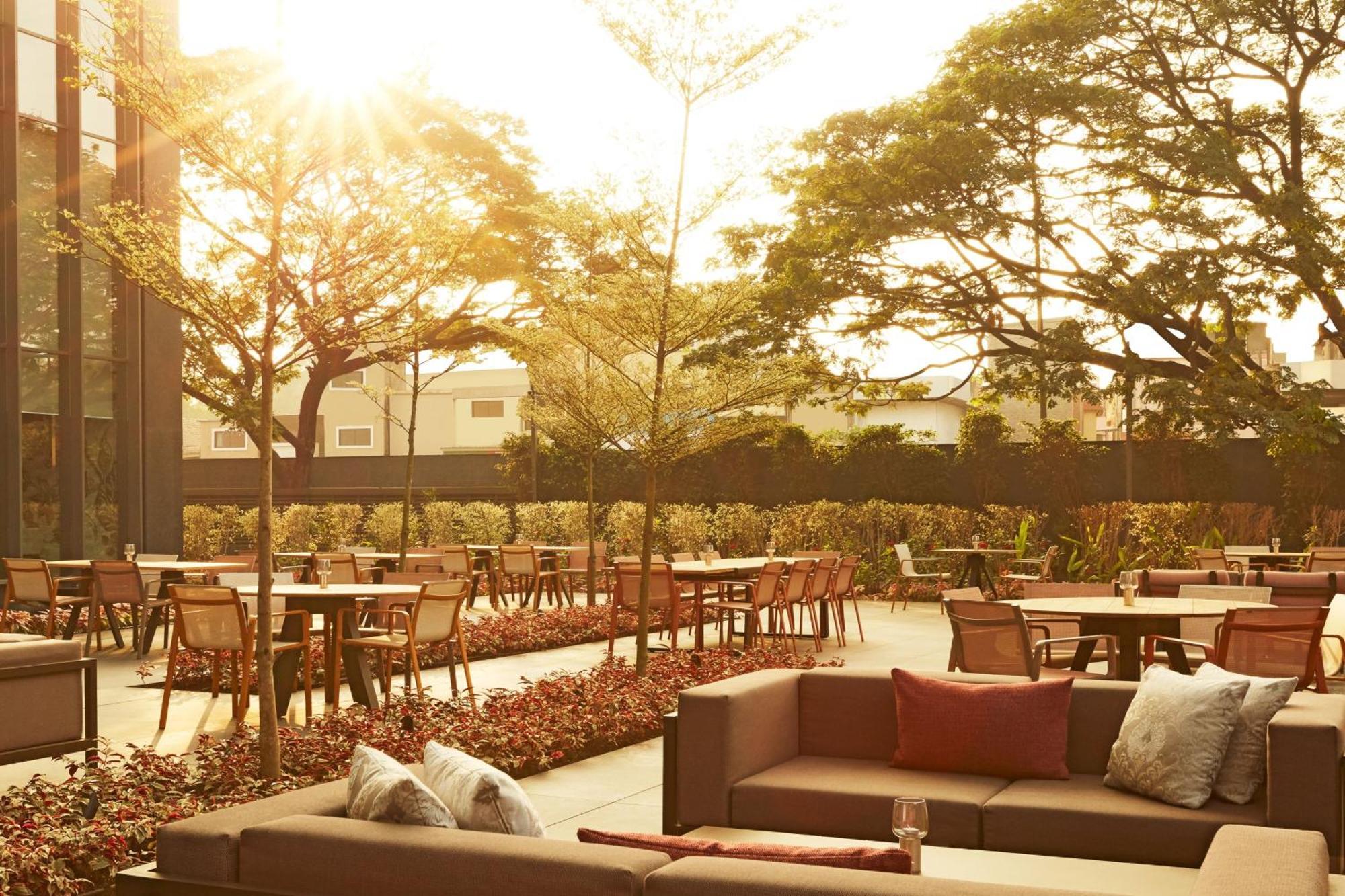 The Ritz-Carlton, Pune Ngoại thất bức ảnh
