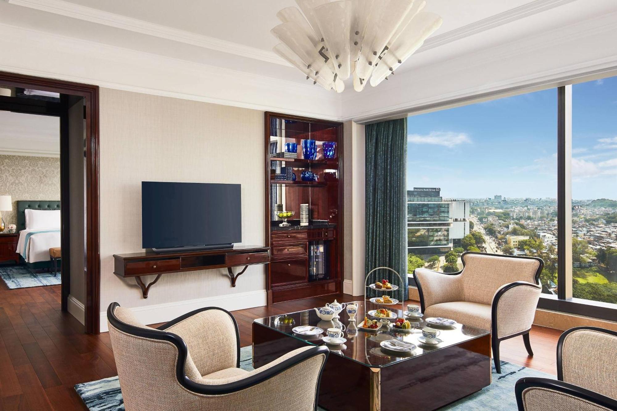 The Ritz-Carlton, Pune Ngoại thất bức ảnh