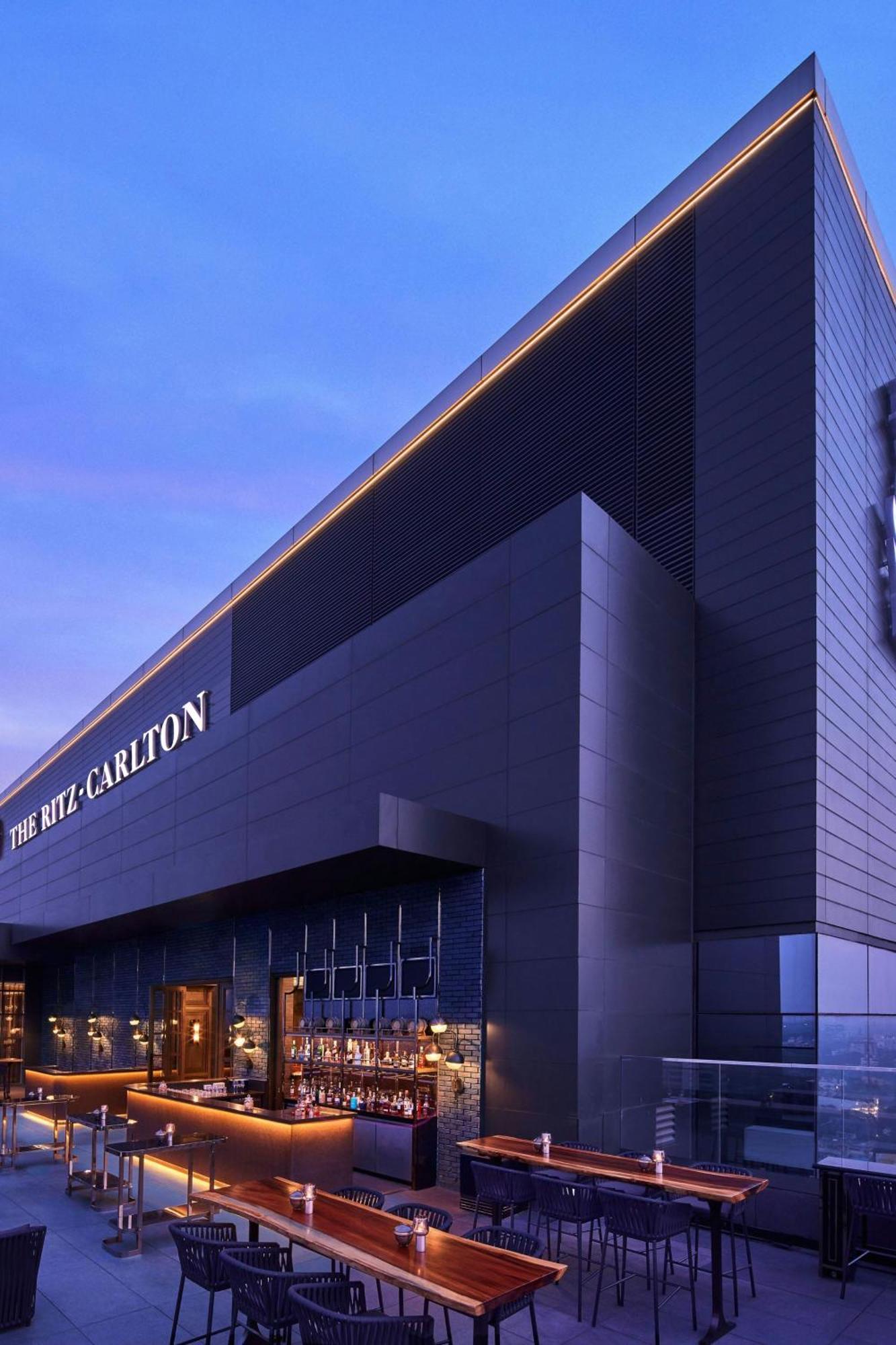 The Ritz-Carlton, Pune Ngoại thất bức ảnh